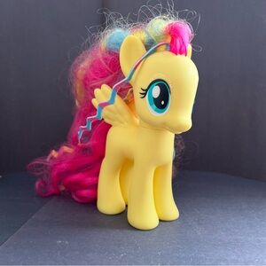 My Little Pony Fluttershy 2013 Figure
